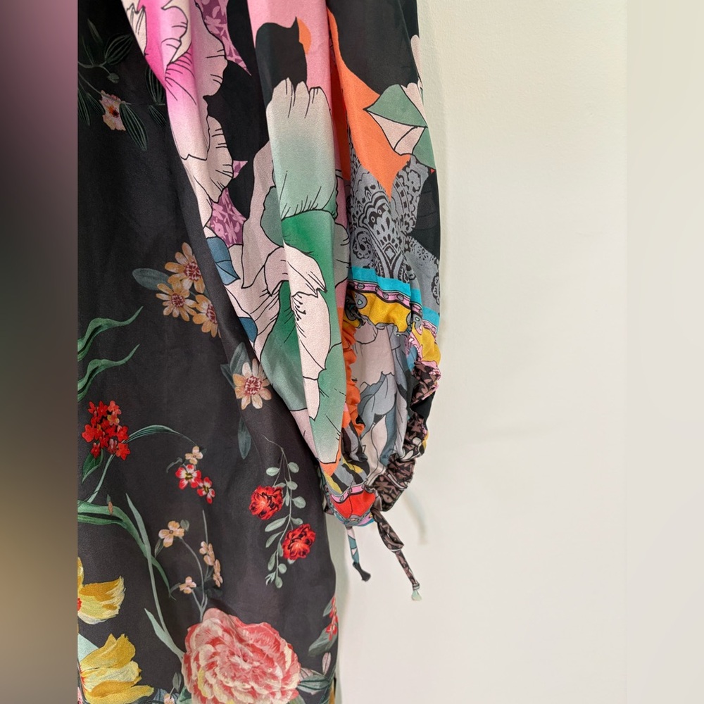 Johnny Was Multicolor Floral silk Kimono size S (fits M-L) - Picture 5 of 6